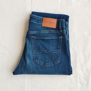 NWOT🍀Lucky Brand🍀Woman's Jeans colour dark👖 blue wash size10/30 Regular